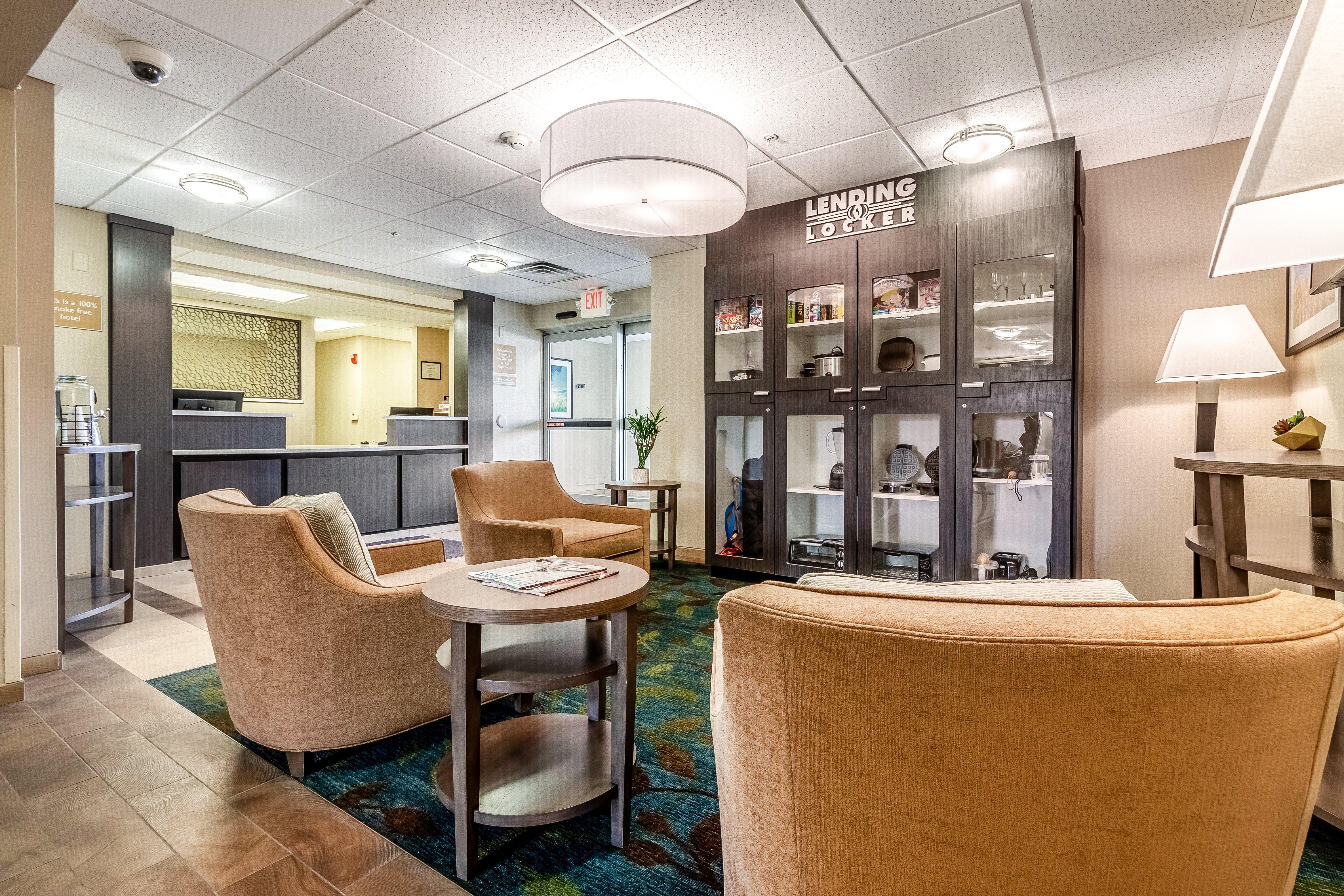 Candlewood Suites Lincoln By Ihg Kültér fotó