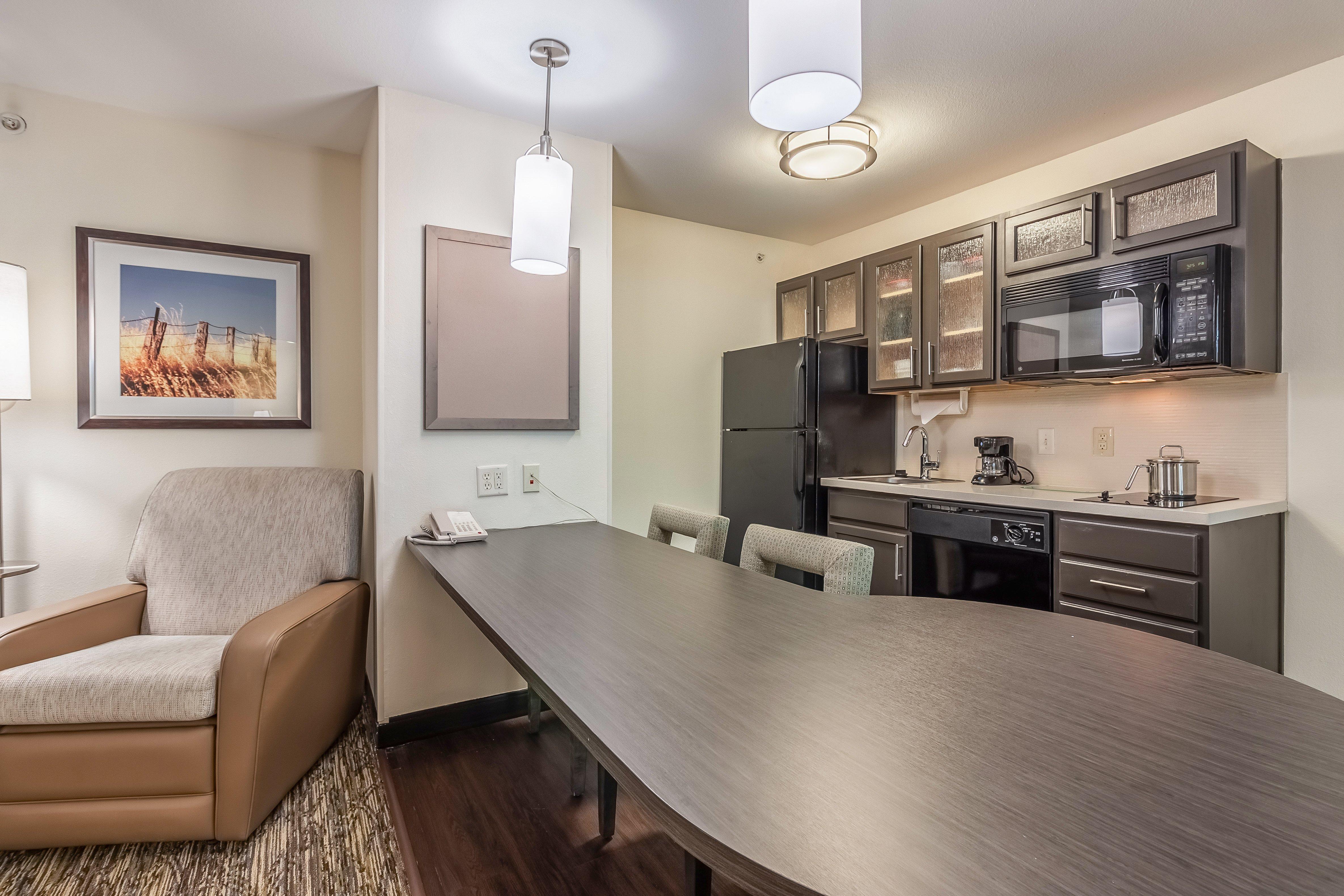 Candlewood Suites Lincoln By Ihg Kültér fotó
