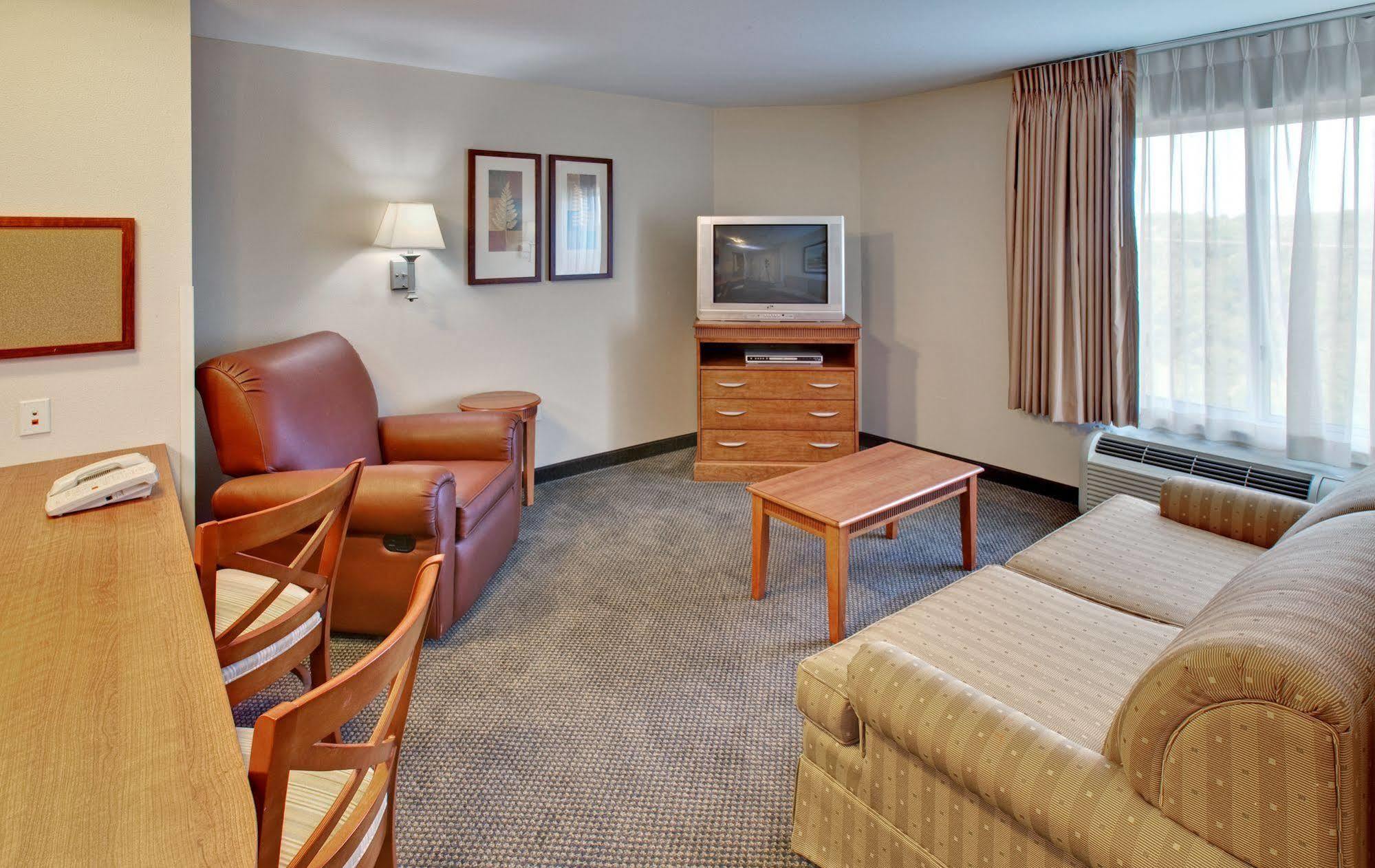 Candlewood Suites Lincoln By Ihg Kültér fotó