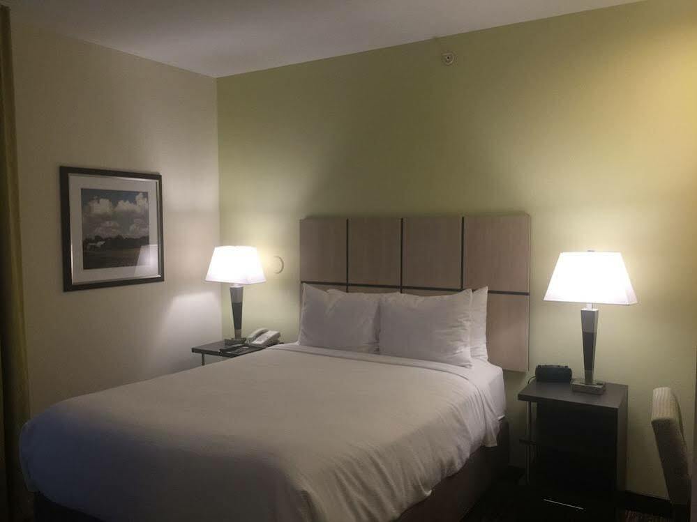 Candlewood Suites Lincoln By Ihg Kültér fotó
