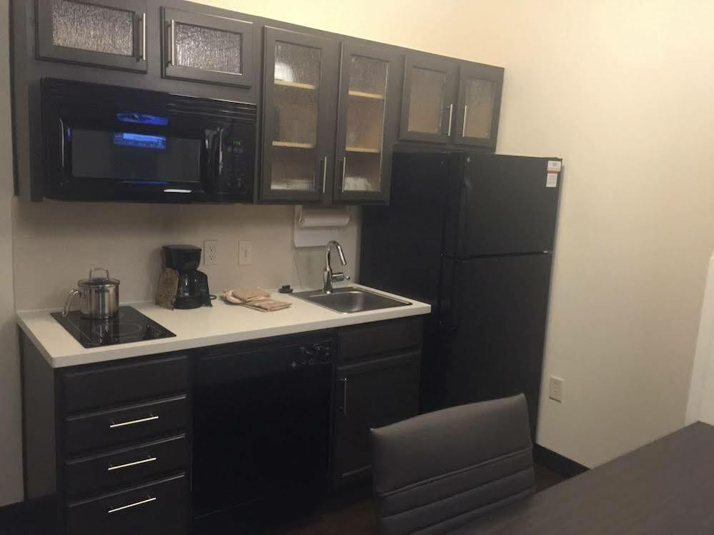 Candlewood Suites Lincoln By Ihg Kültér fotó