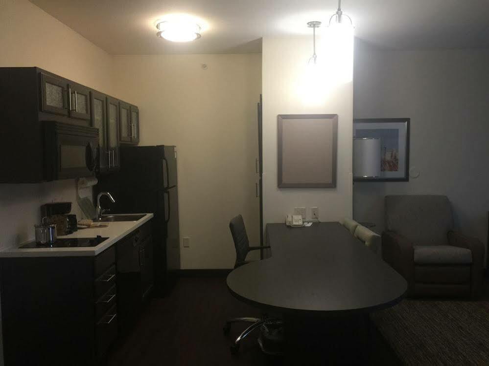 Candlewood Suites Lincoln By Ihg Kültér fotó