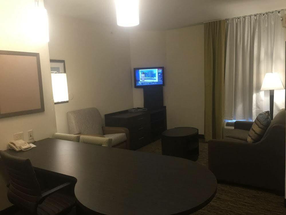 Candlewood Suites Lincoln By Ihg Kültér fotó